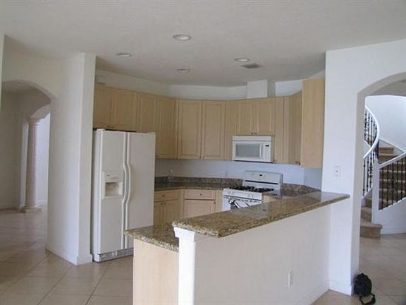 20140421193235616048000000-o