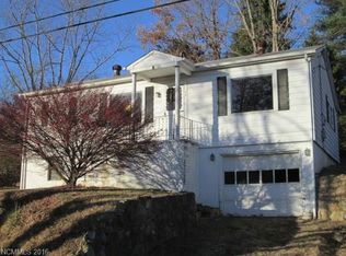 185 Holtzclaw St, Canton, NC 28716