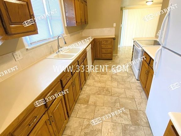 5th image of 3912 Adams St