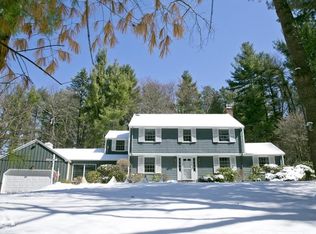 15 Lynwood Ln, West Boylston, MA 01583