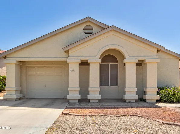 1923 E BUENA VISTA Drive, Chandler, AZ 85249