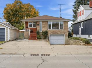 247 Grantham Ave, Saint Catharines, ON L2M4Z6