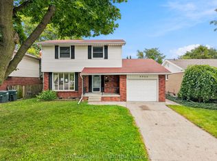 9966 Asgard Rd, Windsor, ON N8R1E2