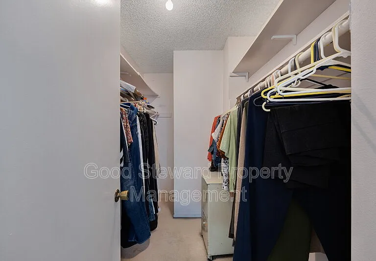 6646 Vista Loma — Photo 18