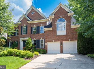 5929 Ewing Pl, Alexandria, VA