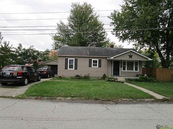 2nd image of 121 Windhorst Ct