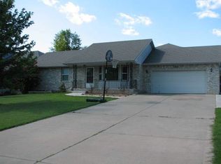 1 Kimberly Ct, Augusta, KS 67010
