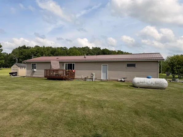 N6893 English Settlement Rd, Albany, WI 53502