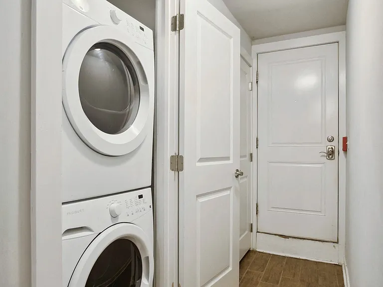 4029 Spruce Street — Photo 11