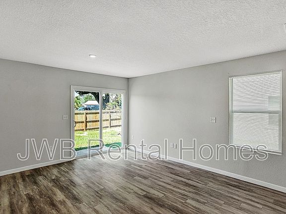 4th image of 9820 Morgan Marsh Ct