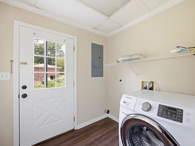 124 Summitt St #124 — Photo 9