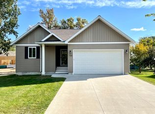 720 1st St, Hawley, MN 56549