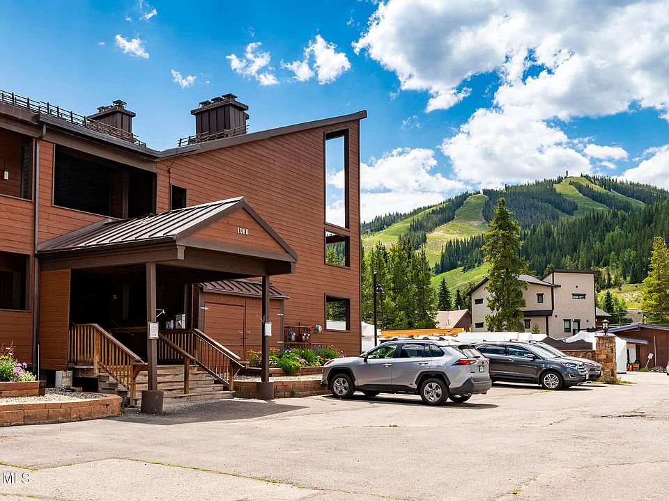 1st image of 1080 Winter Park Dr #1