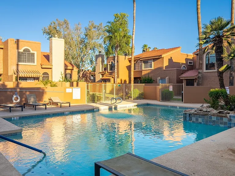 5640 E Bell Rd #1015 — Photo 9