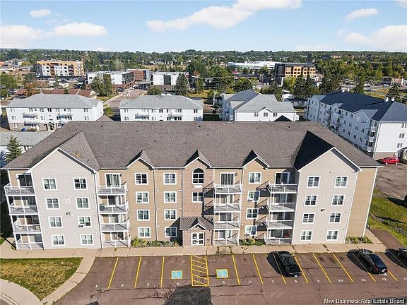 2nd image of 33 Sifroi Ct #407