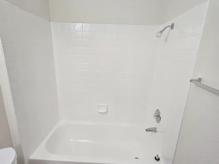 6345 Greyhawk Ave — Photo 14