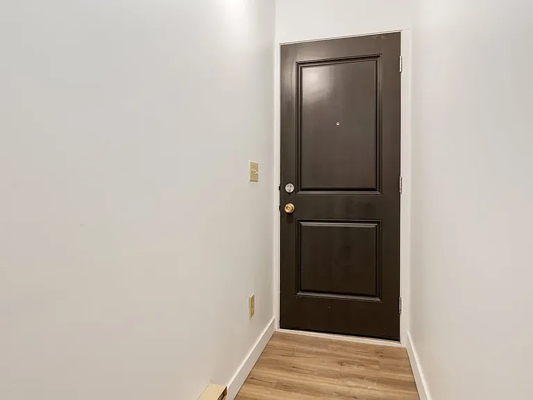 739 Bracewood Dr SW — Photo 36