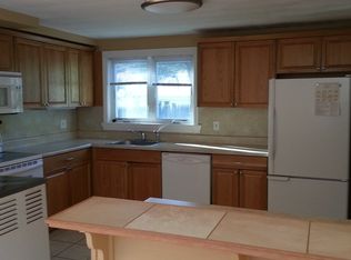 6 Cherry Rd, Framingham, MA 01701