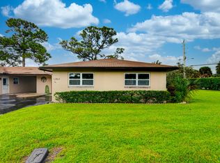 136 Mockingbird Ln, Delray Beach, FL 33445