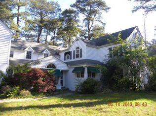 1033 Riverside Dr, Salisbury, MD 21801