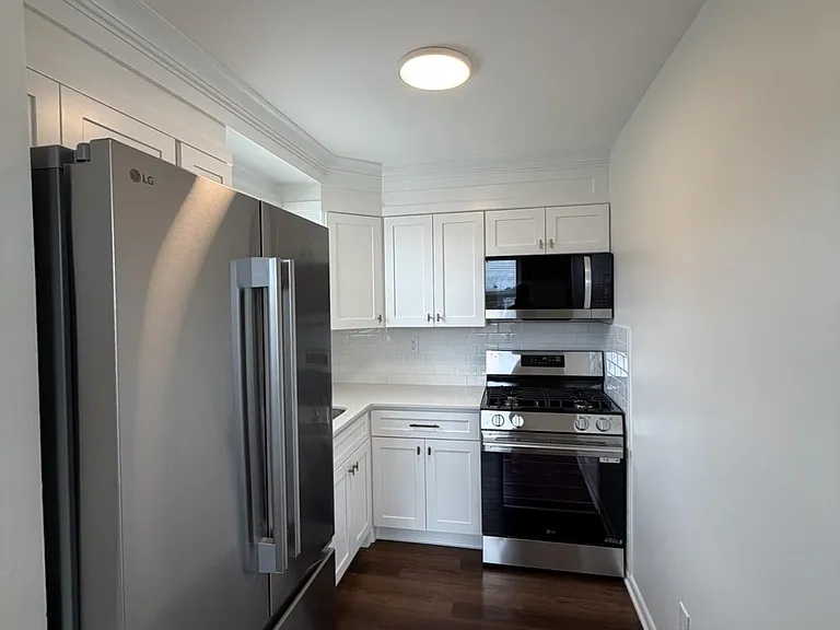 3628 Genesee Dr — Photo 18