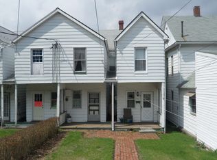 142 Susquehanna Ave, South Renovo, PA 17764