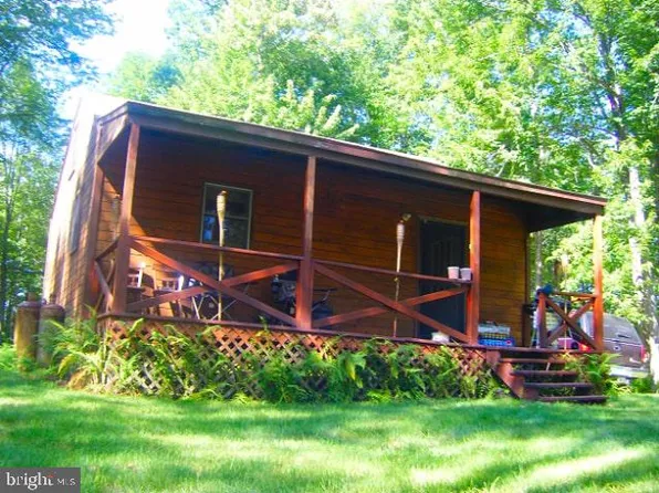 742 Deer Rd, Emporium, PA 15834