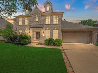 1810 Candle Light Ct, Sugar Land, TX 77498