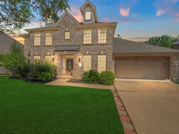 1810 Candle Light Ct, Sugar Land, TX 77498