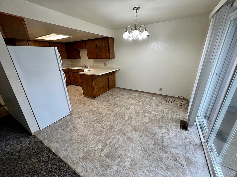 834 Olympic Ave — Photo 20