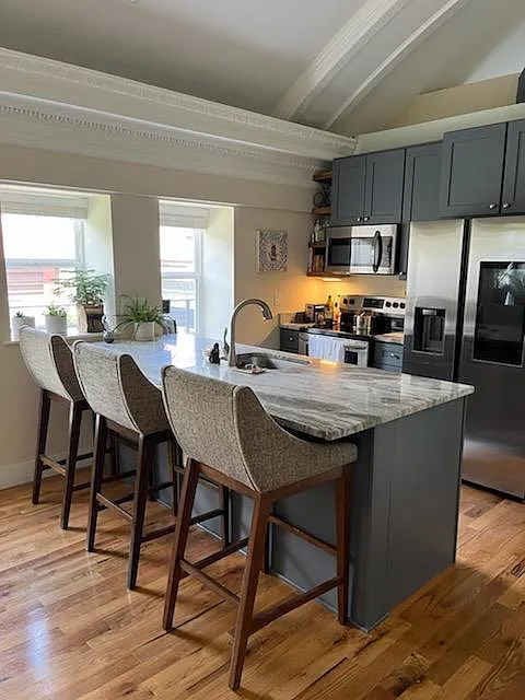 1 bed, 763 sqft, $1,599 — Photo 1