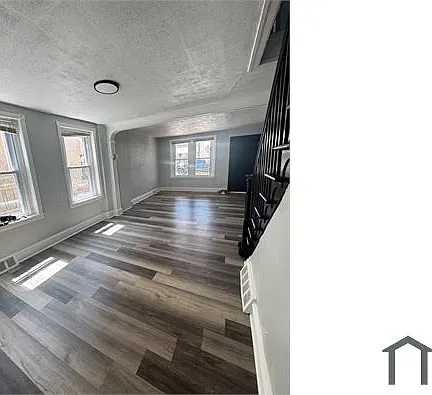 3011 W 6th St — Photo 1