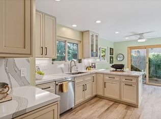 27913 Edgecliff Way, Hayward, CA 94542