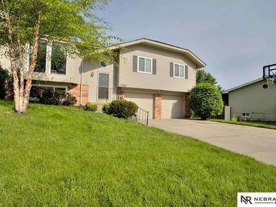 5830 S 135th Cir, Omaha, NE, 68137