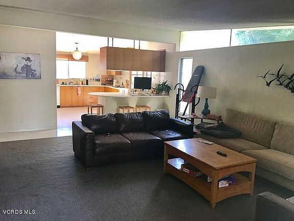 3rd image of 1144 Winthrop Ln