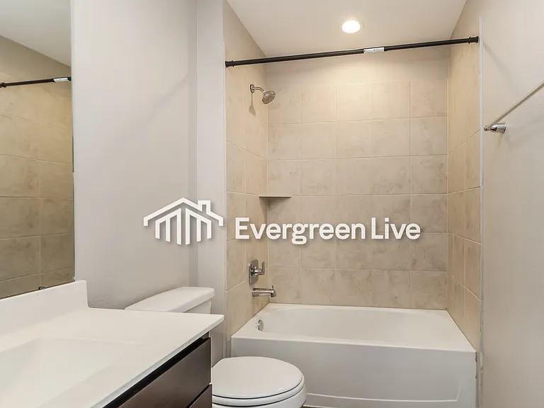 9944 Glen Brook Ln — Photo 13