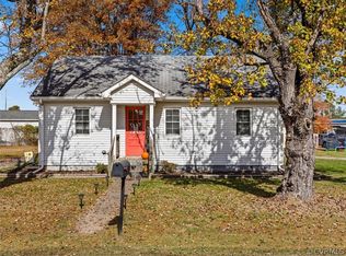 112 Smithtown Rd, Ashland, VA 23005