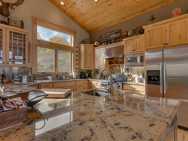 12981 Oberwald Way — Photo 6