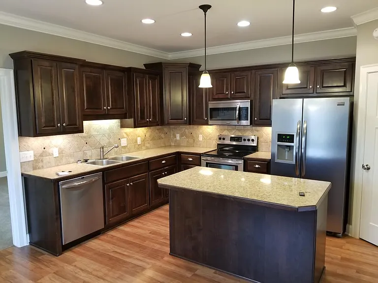 1105 Port Arthur Ave — Photo 2