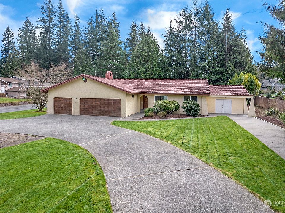 1st image of 10 143rd Street SW