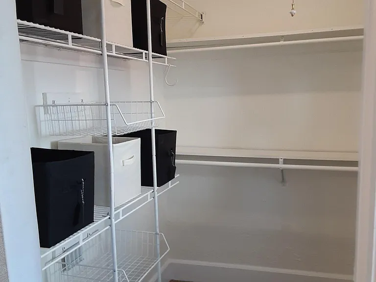 walk-in closet