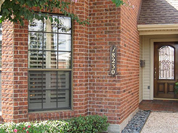 4th image of 18230 Vinland Dr