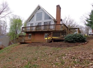 102 Holiday Bob Ct, Lynchburg, VA 24503