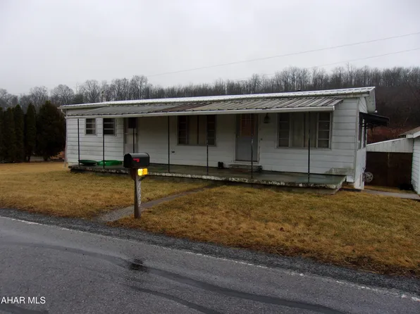 2729 Chalybeate Rd, Bedford, PA 15522