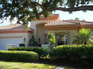 5286 Kensington High St, Naples, FL 34105