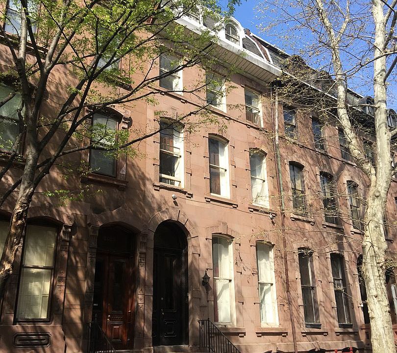 1st image of 2021 Spruce St APT 4F