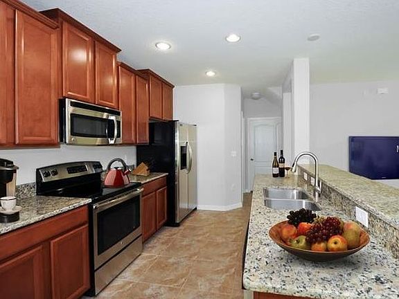3rd image of 1907 Citrus Lake Ct