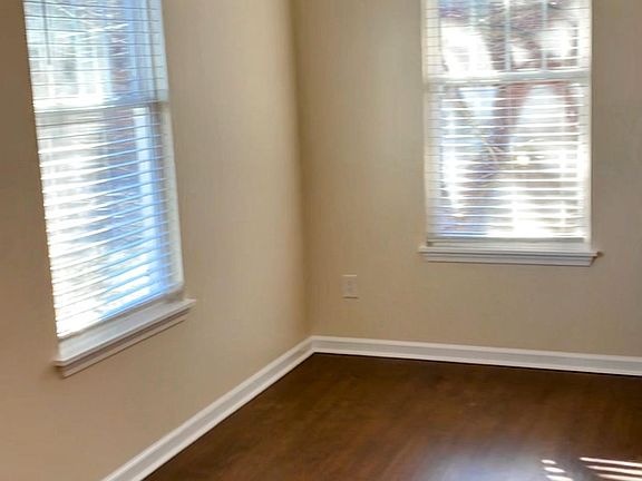 4th image of 1624 16th Ave S #2