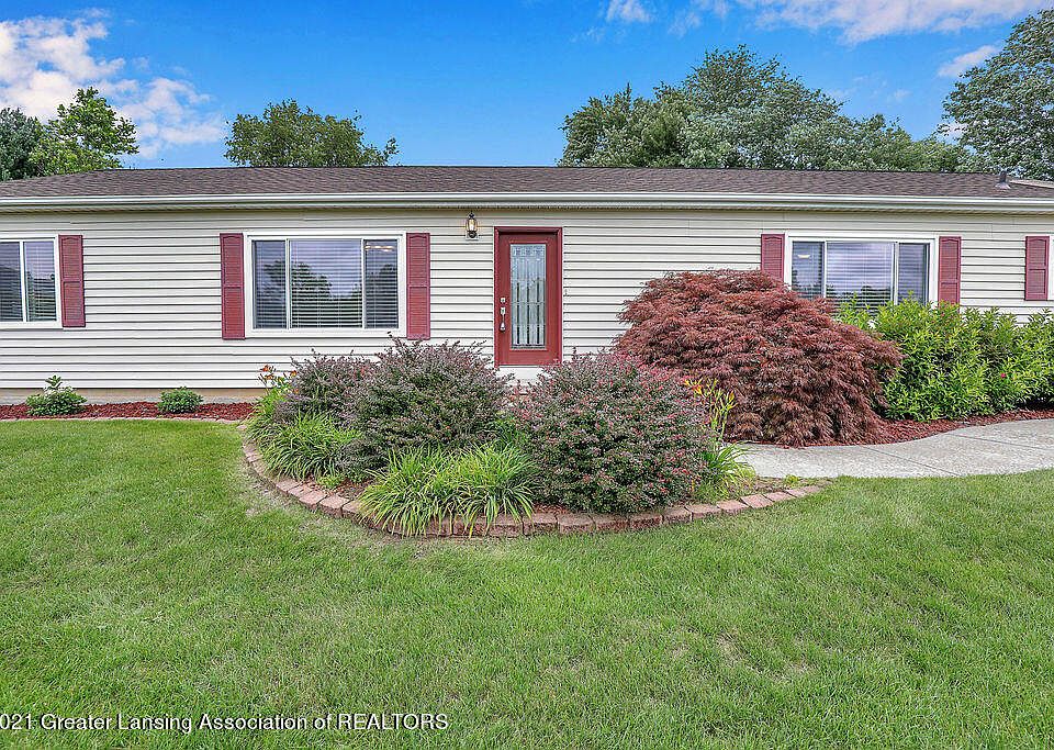 1st image of 5112 Montauk Dr NW