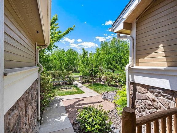 4th image of 137 Bayside Cir